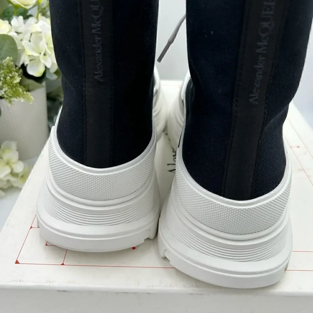 Men’s Alexander McQueen tread slick sneakers, size 44 made in Italy